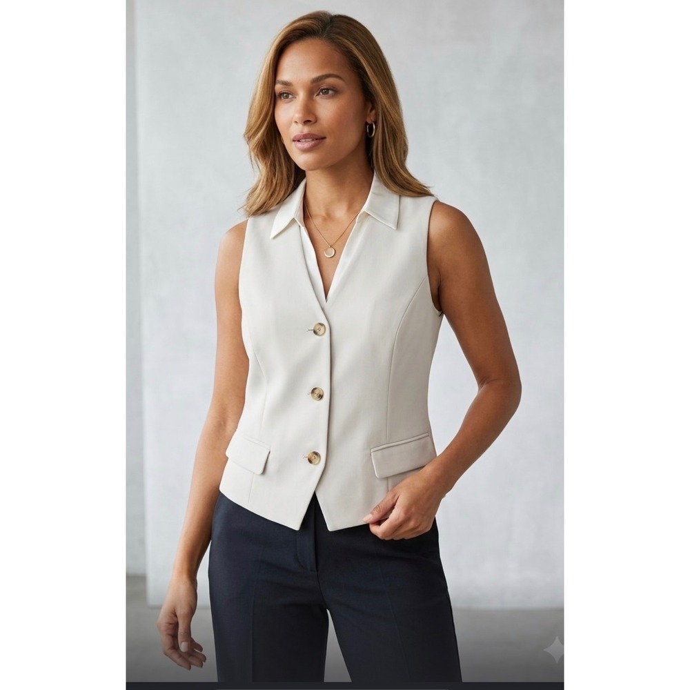 Spanx The Perfect Vest Cream Off White Sleeveless Button Front Tailored Large